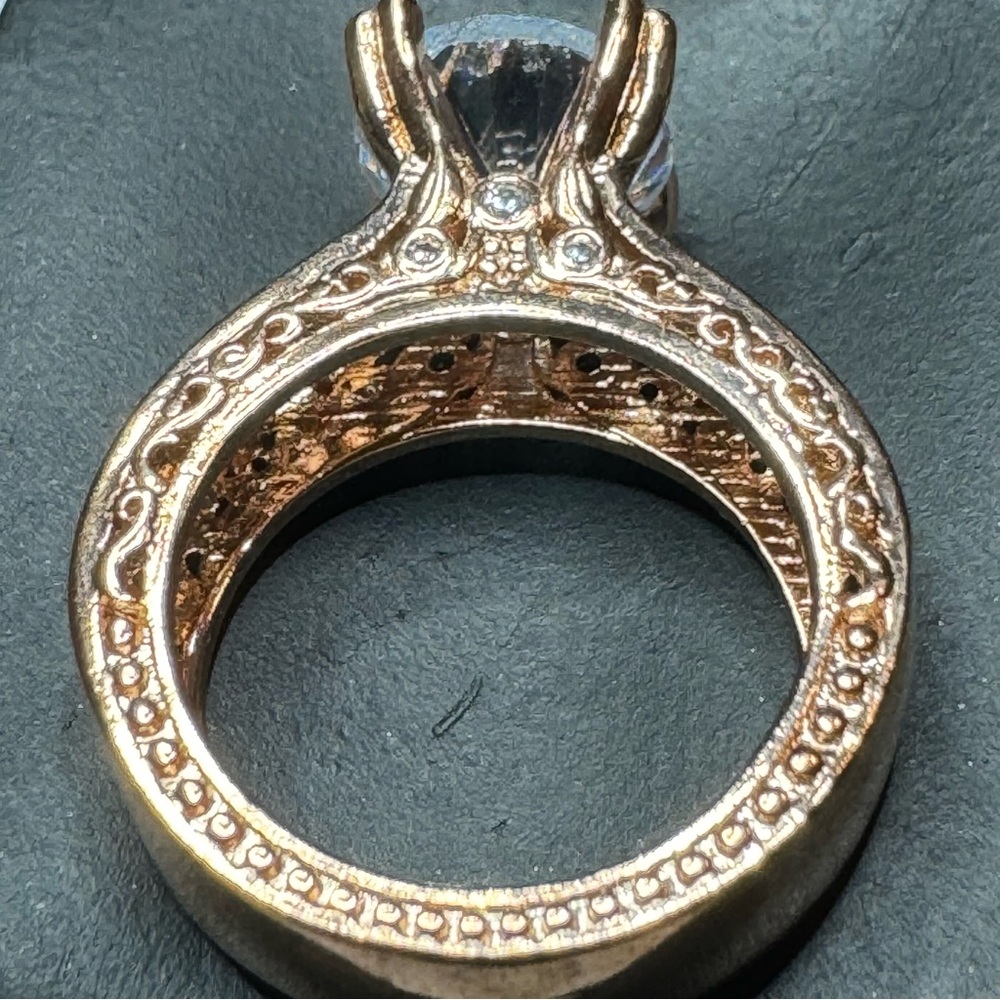 NWT Rose Gold Solitaire Band - Picture 11 of 16